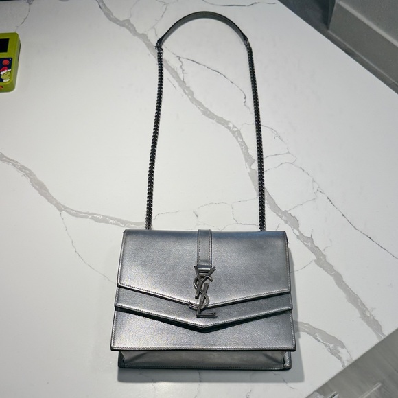 Yves Saint Laurent Metallic Silver Shoulder Bag - Picture 2 of 10